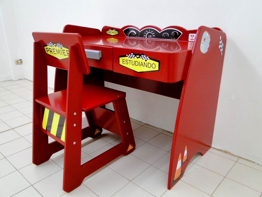 ESCRITORIO RELAMPAGO